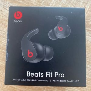 Beats fit pro